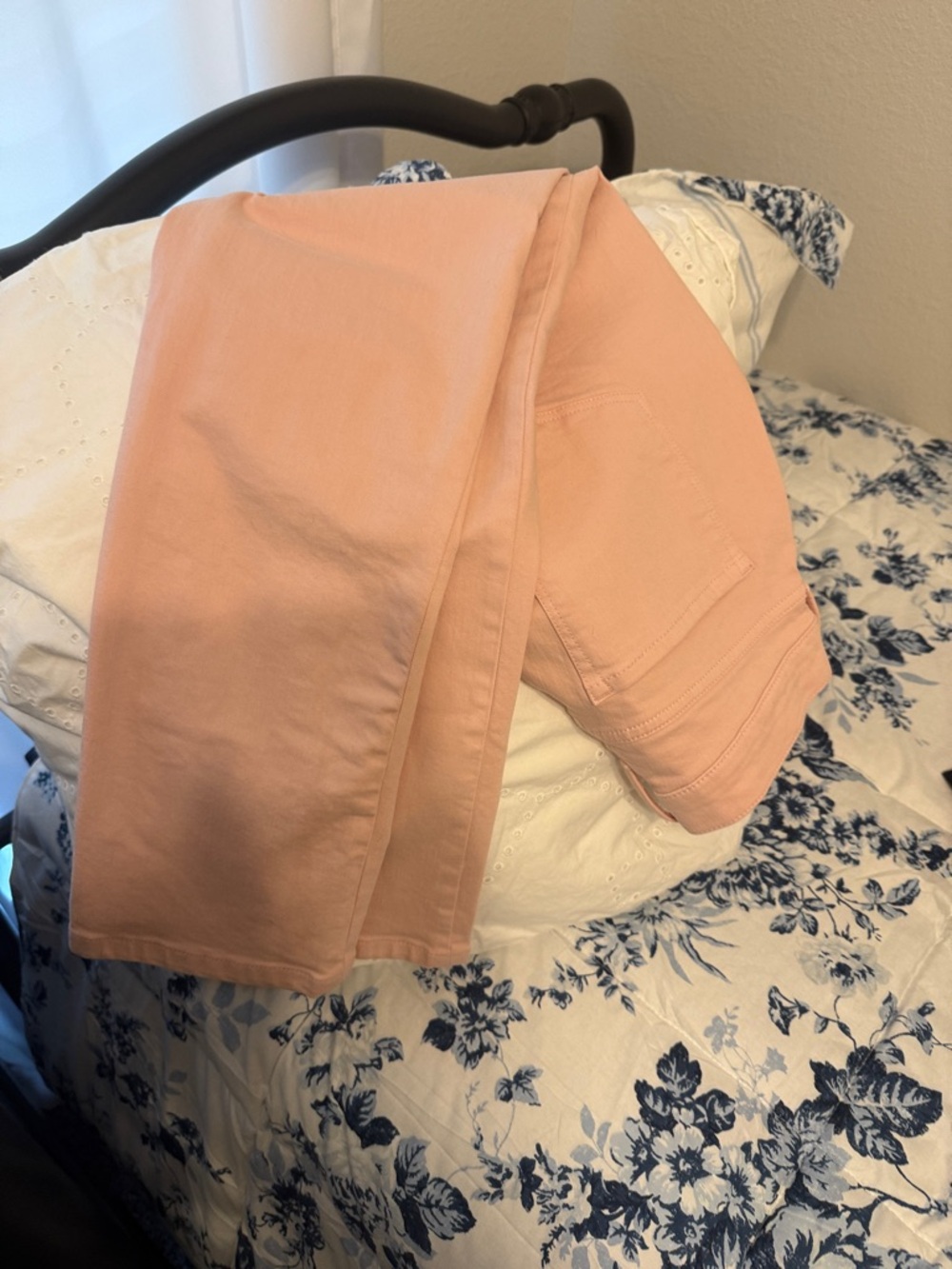 Banana Republic Peach-Pink Women’s Jeans